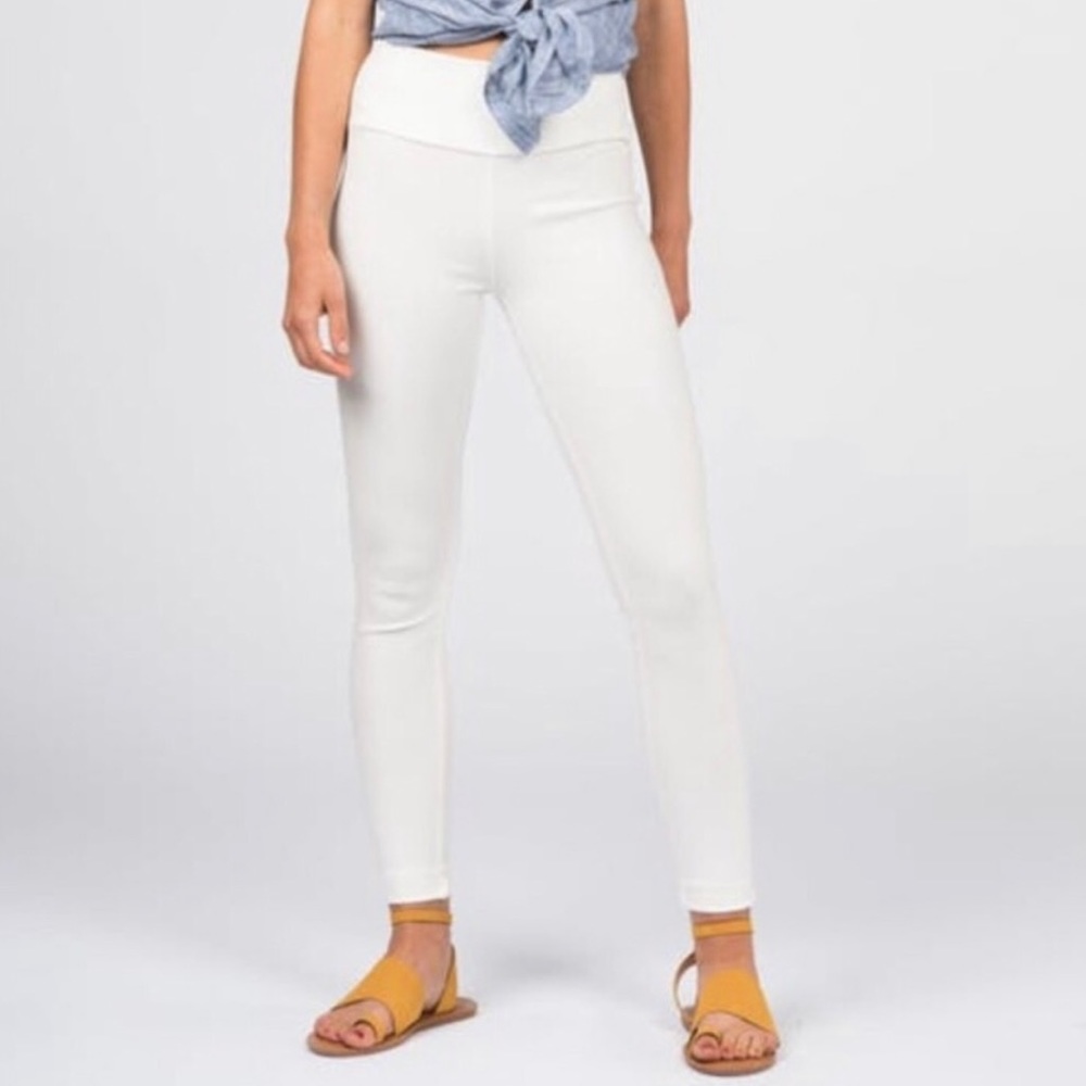 Agnes & Dora White Jeggings XL BNWT